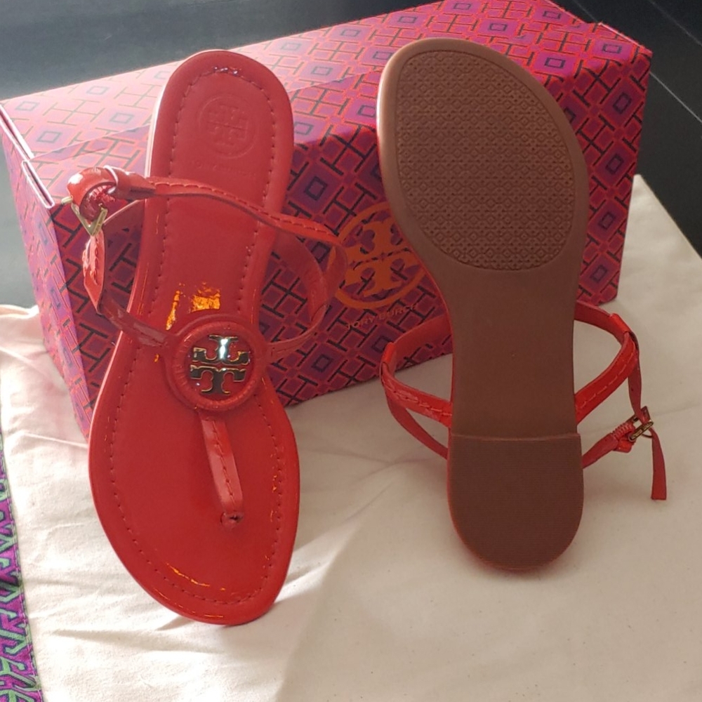 Sandals - Picture 2 of 3